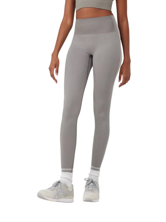 Outdoor Voices - SEAMLESS SMOOTH 7/8 LEGGING