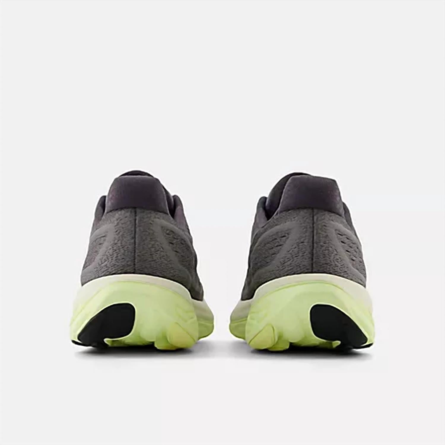 New Balance - Men's Vongo V6 Running Sneakers