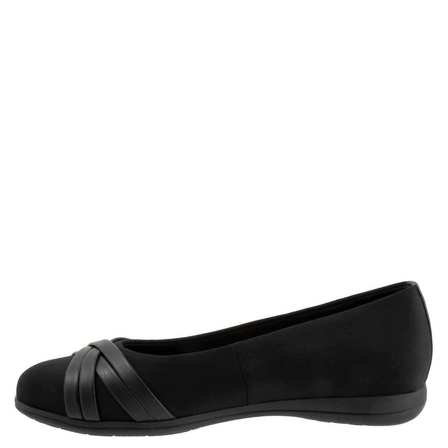 Trotters - Women's Daphne Ballet Flat