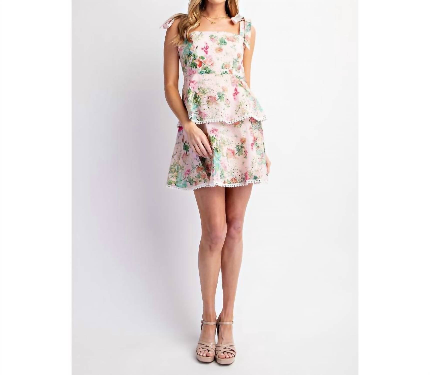 Sweet Generis - Lovely Print Eyelet Tiered Mini Dress