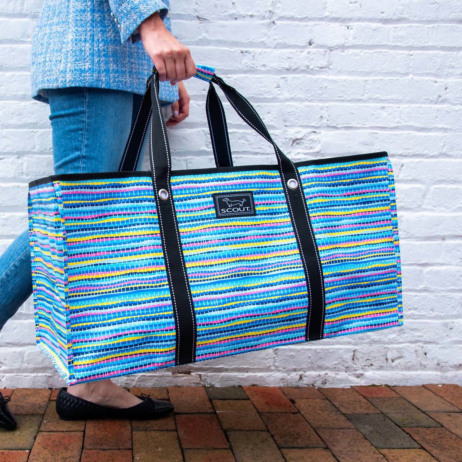 Scout - Errand Boy Extra-large Tote Bag