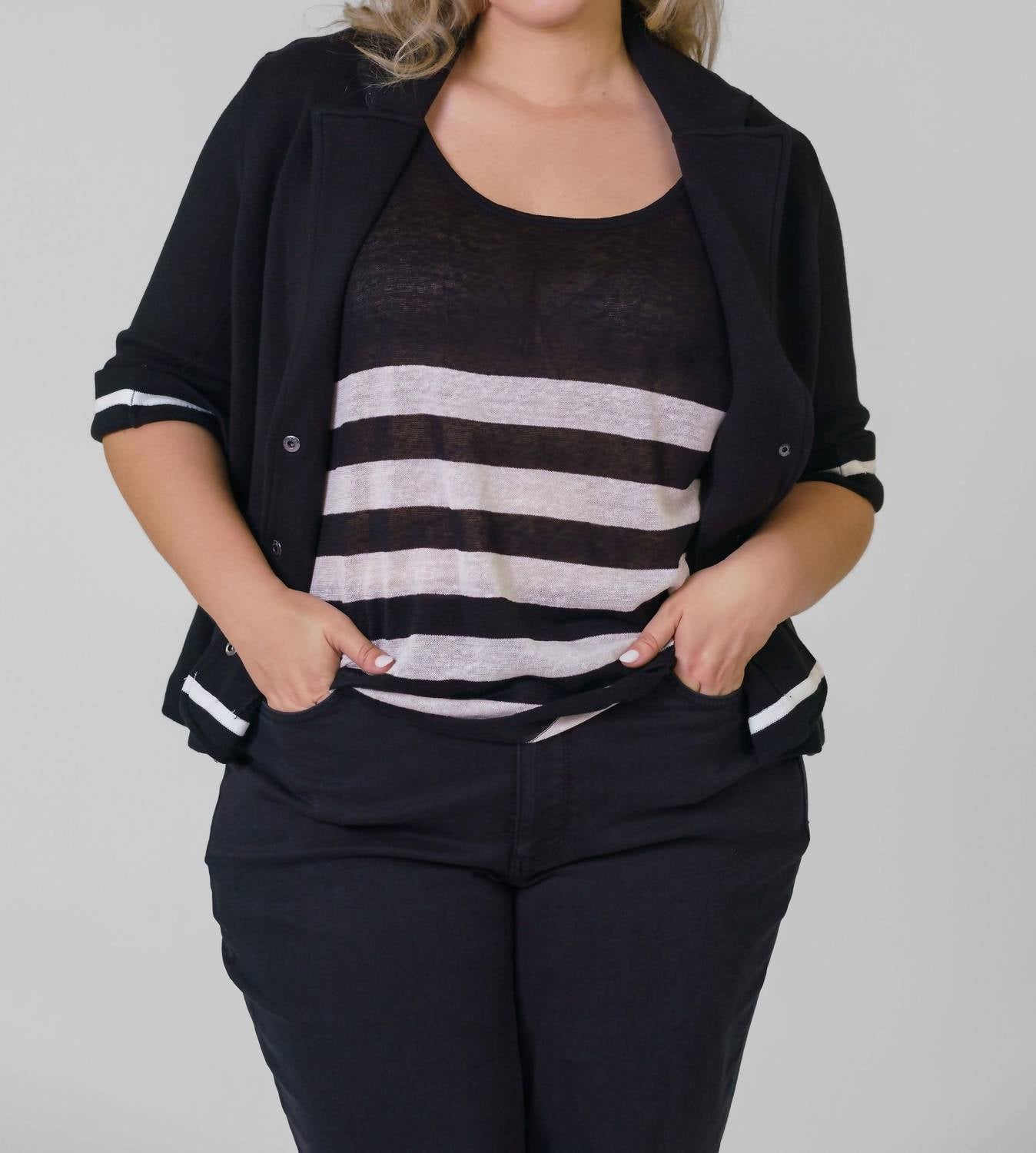 Minnie Rose - Cotton Blend Shrunken Blazer - Plus Size
