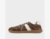 Vaneli - Women's Penny Lace-up Sneakers