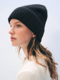 White + Warren - Women's Cashmere Luxe Ribbed Beanie