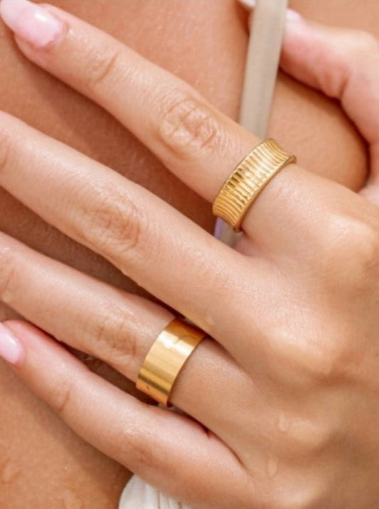 Alchemy & Co - Women's Roman Ring