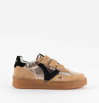 Victoria - Women's Seul Strap Metal & Split Leather Shoes