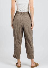 Ozai N Ku - Crop Pants