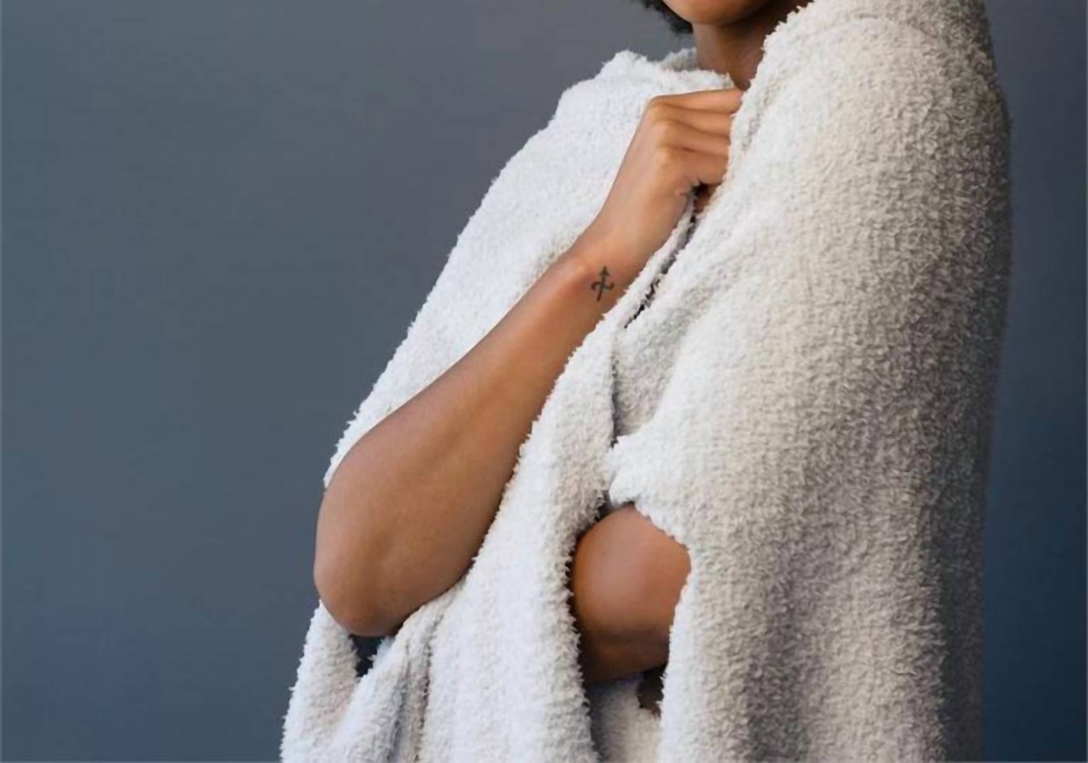 Demdaco - Women's Cozy Soft Hooded Wrap