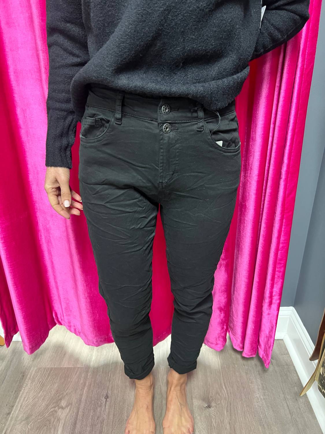 Femme Fatale - Two Button Signature Pant
