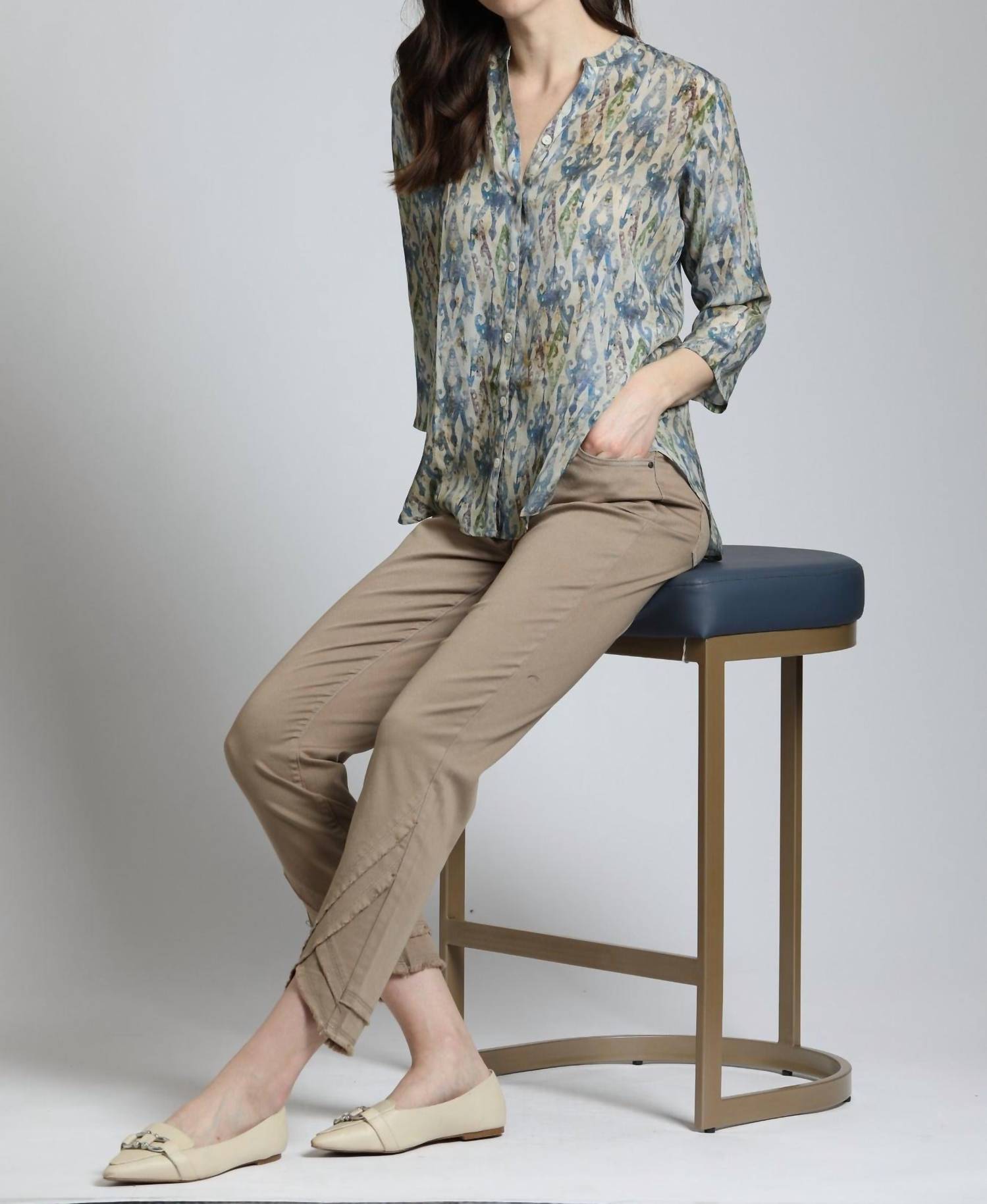 Apny - Ikat Print Quarter Sleeve Mandarin Collar Button Up Blouse
