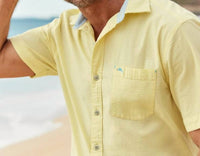 Tommy Bahama - Men's Nova Wave Solid Short Sleeve Shirt