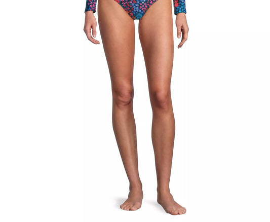 Change Of Scenery - Stephanie Rash Guard