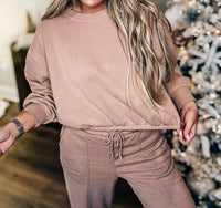 Double Zero - Elastic Hem Cropped Sweatshirt