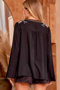 Andree By Unit - Embroidered Bell Sleeve Top