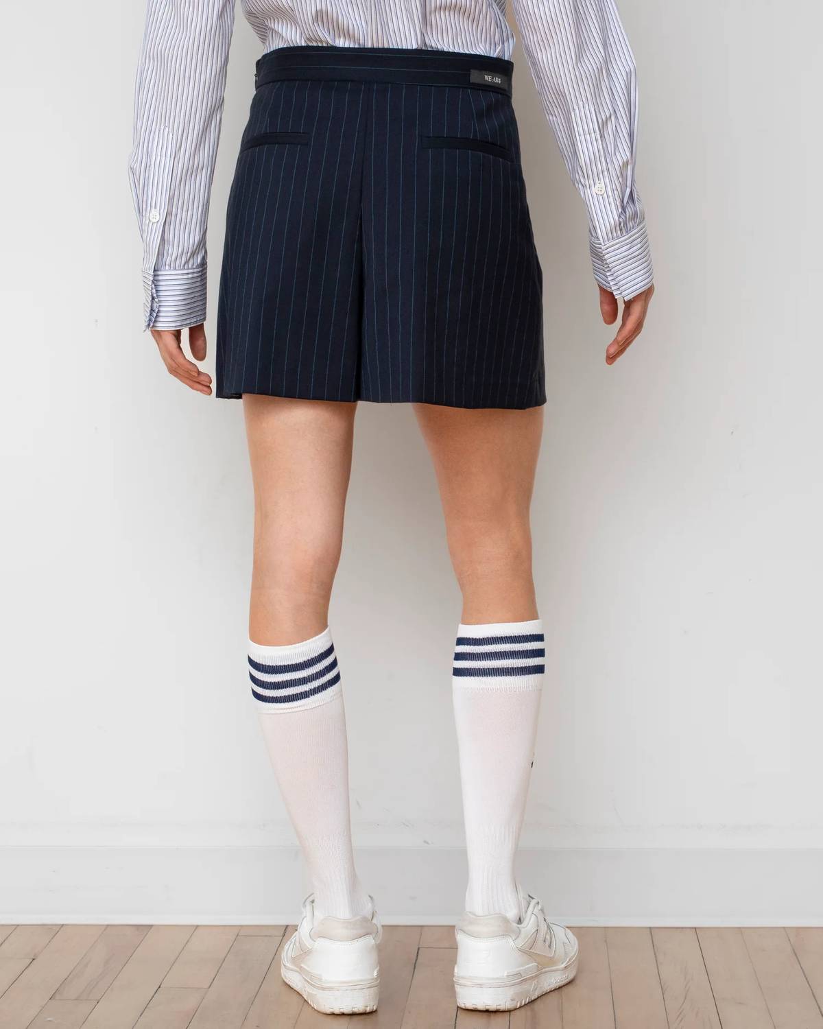 We-Ar4 - The Ivy Short