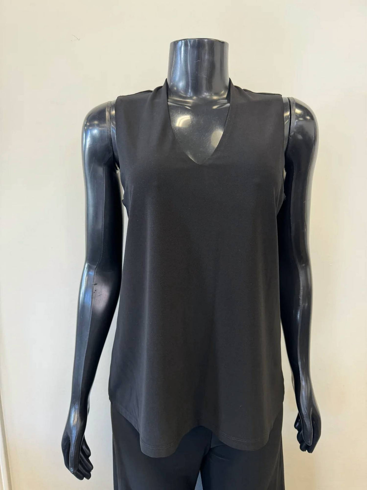 Bali - Women's V-neck Tank Top