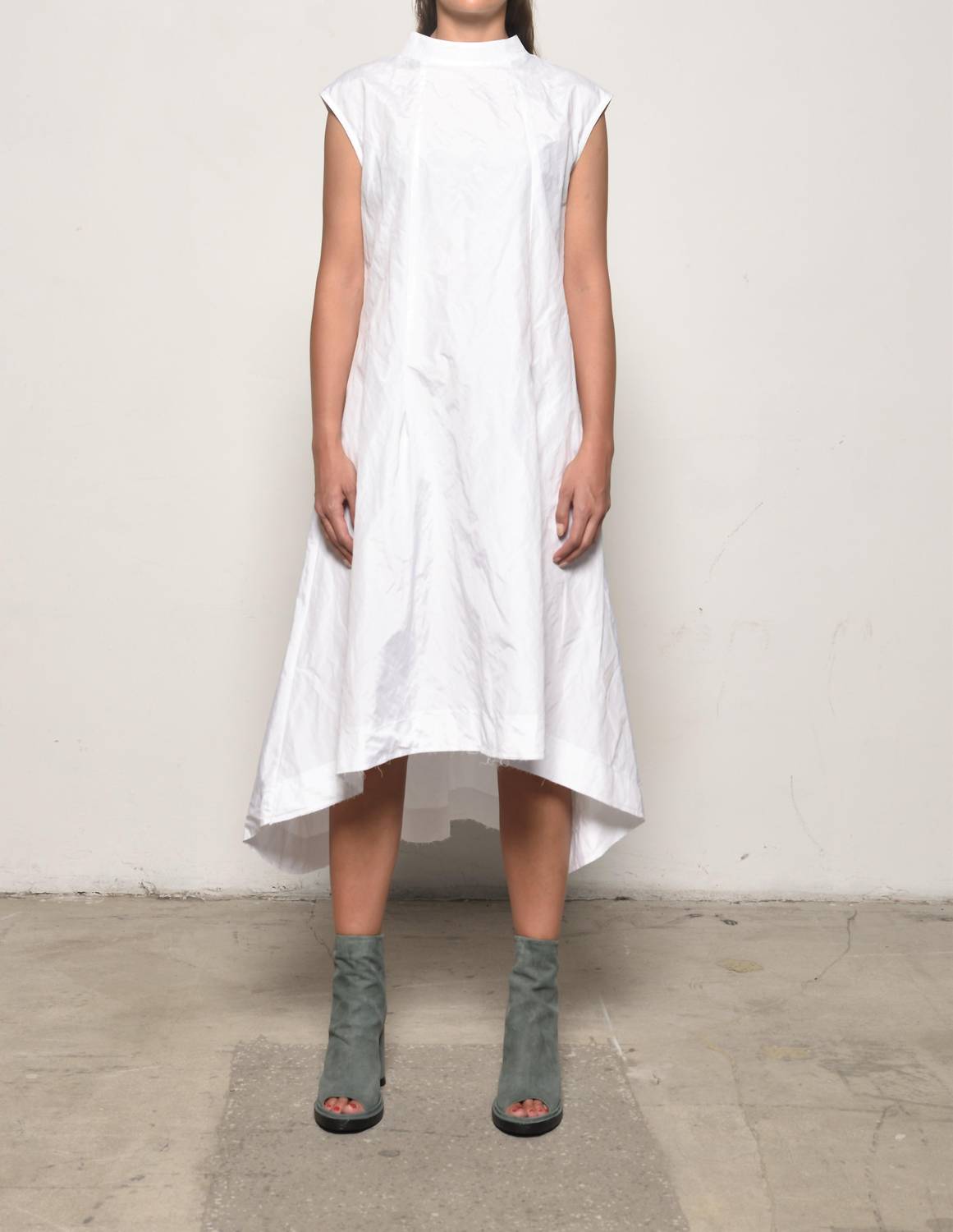 Simply Mila - Gaia Sleevesless Dress