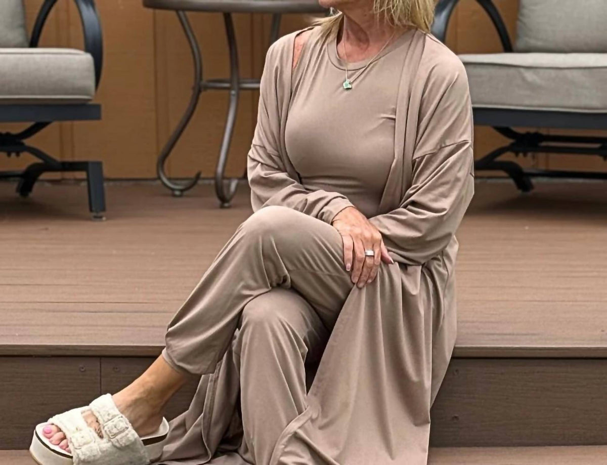 Sweetkama - The Weekday Reset-Cozy Luxe Knit Lounge Set