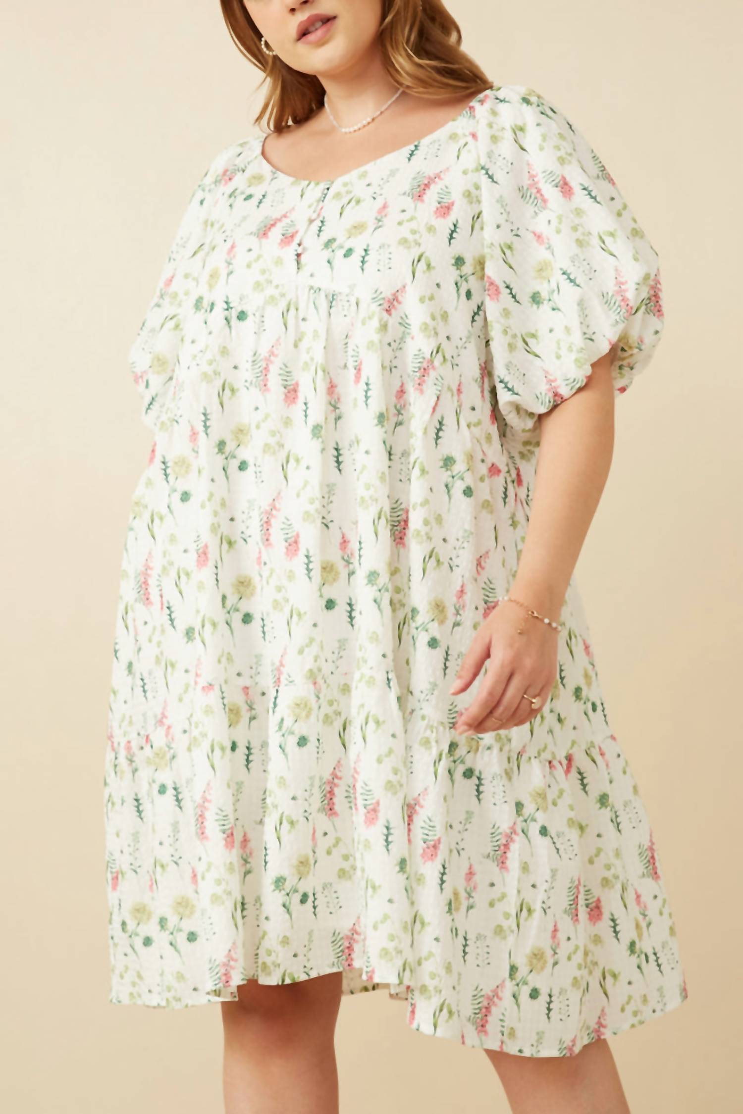 Hayden La - Textured Floral Button Detail Bubble Sleeve Dress