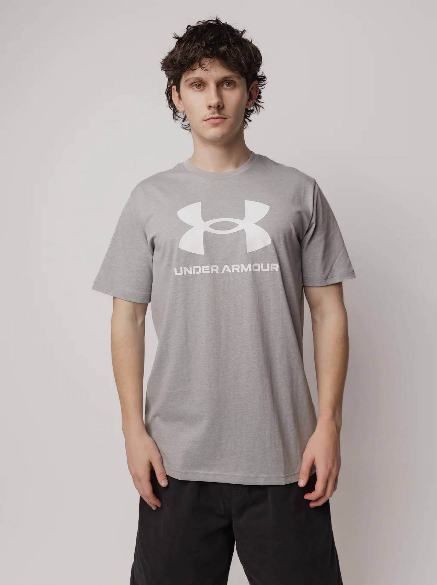 Under Armour - Short Sleeve Logo Tee