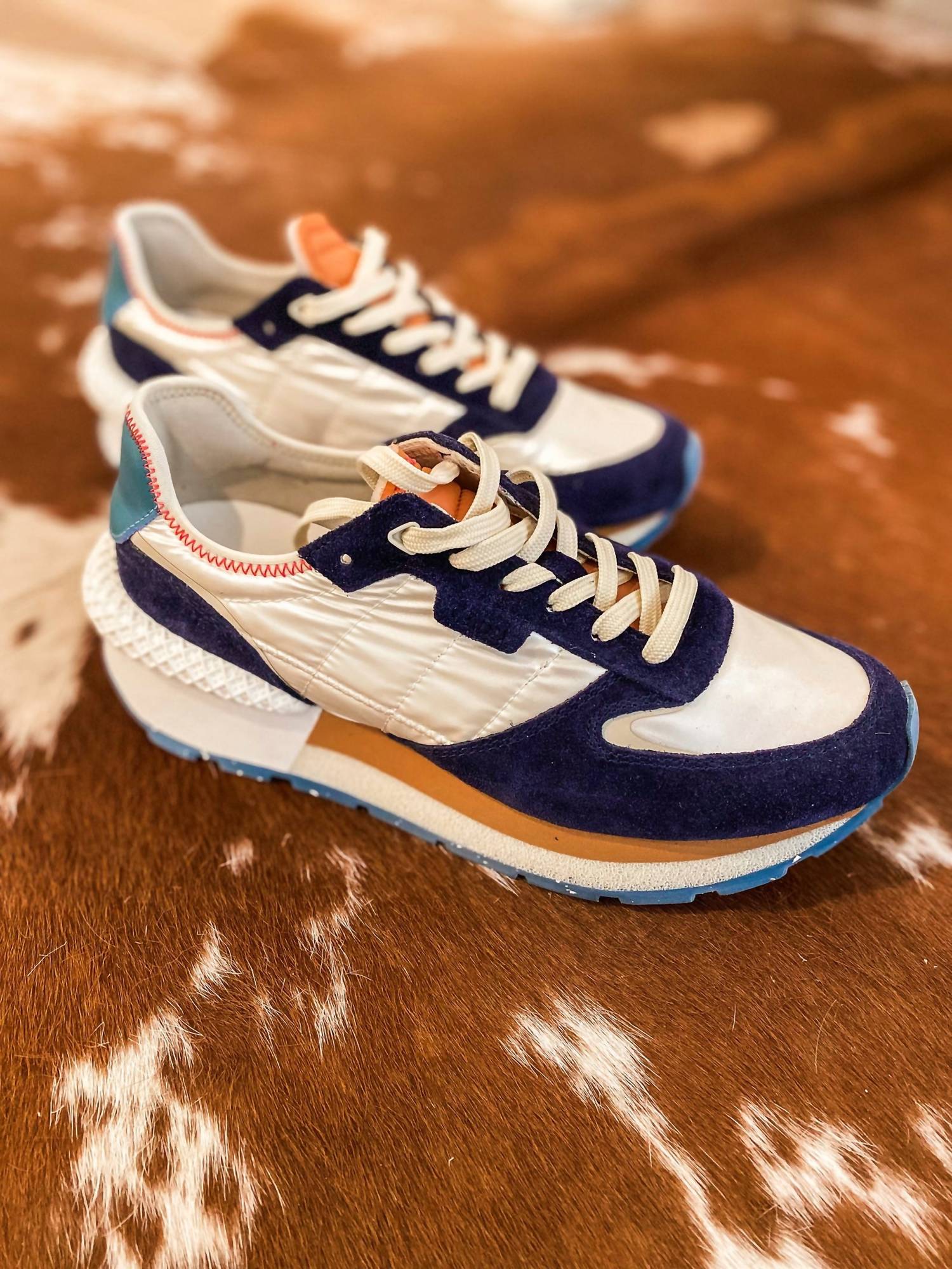 Gadol by Vintage Havana Women's Style 2 Sneakers in white navy aqua - women's sneaker - detail view