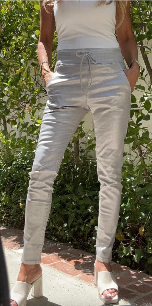 Bevy Flog - Women's Shelly Skinny Pants