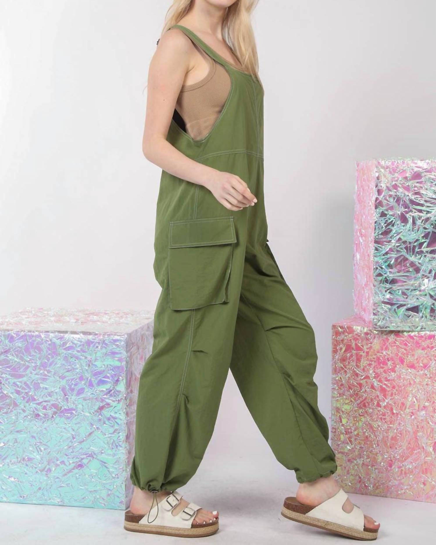 Very J - Casual Sleeveless Cargo Jumpsuit