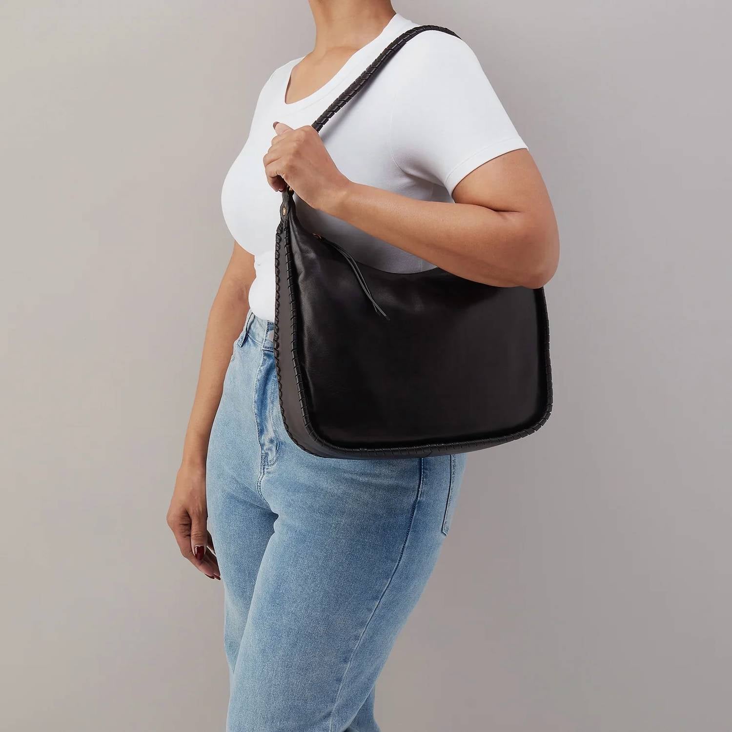 Hobo - Women's Mia Crescent Large Hobo Bag