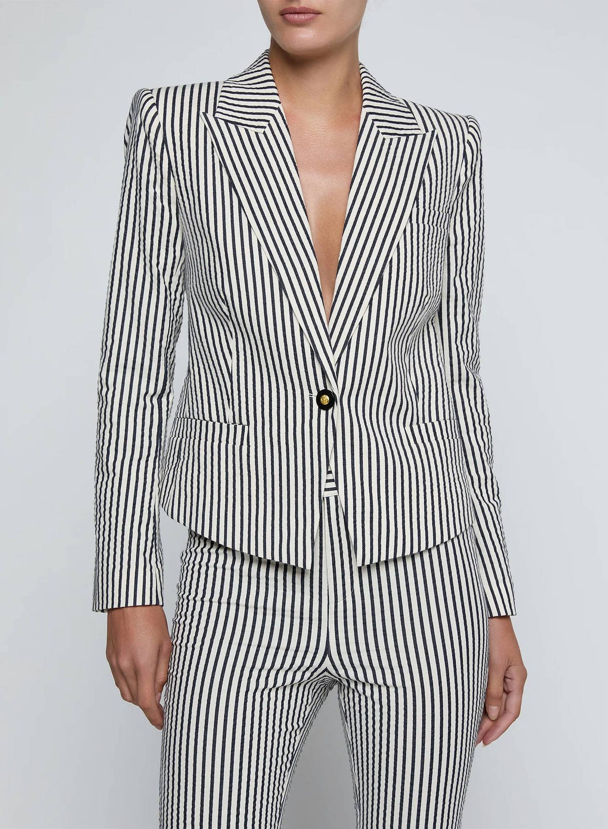 L'Agence - Misa Short Single Breasted Blazer