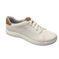 Clarks - Women's Nalle Walk Low-top Sneakers
