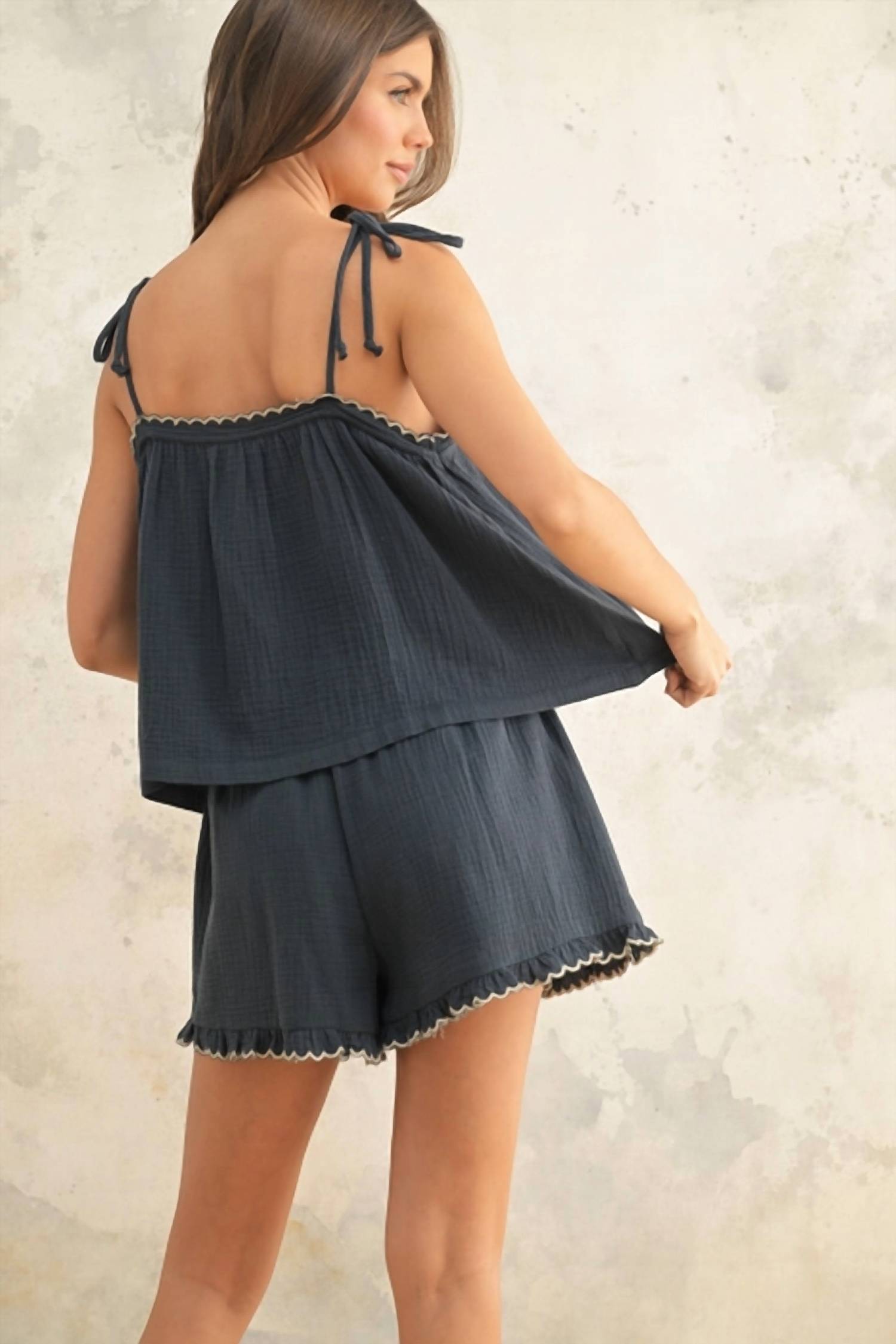 Miou Muse - Gauze Scalloped Edge Shorts
