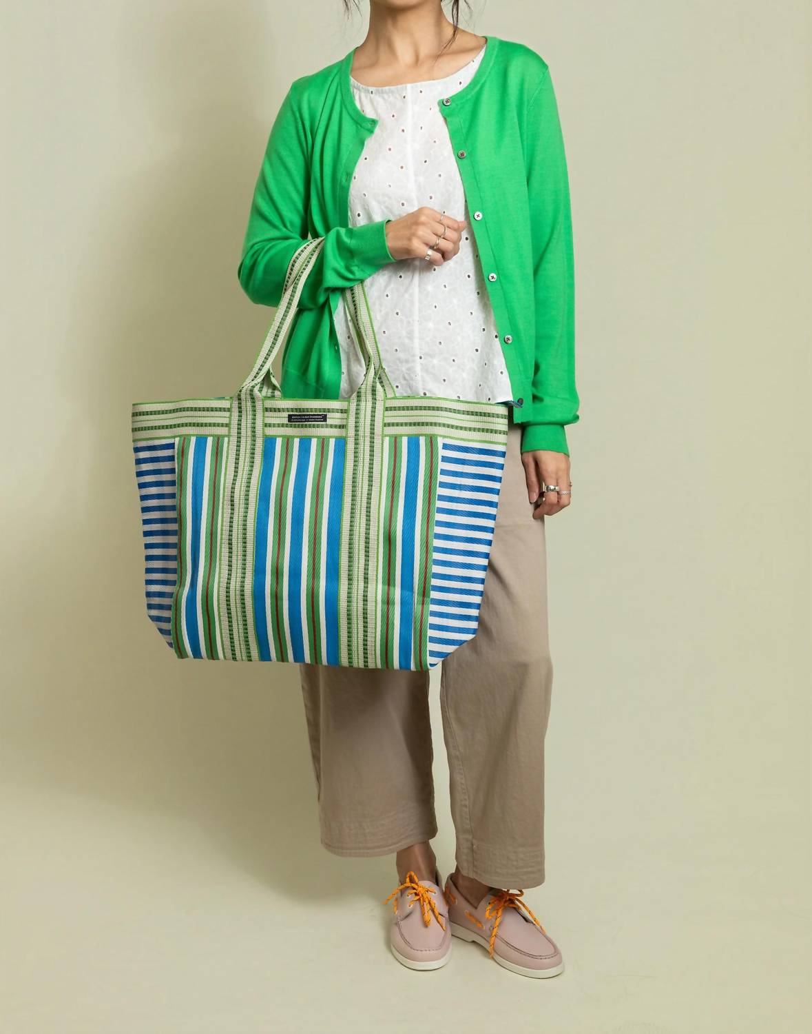 0039 Italy - Guilia Long Sleeves Cardigan