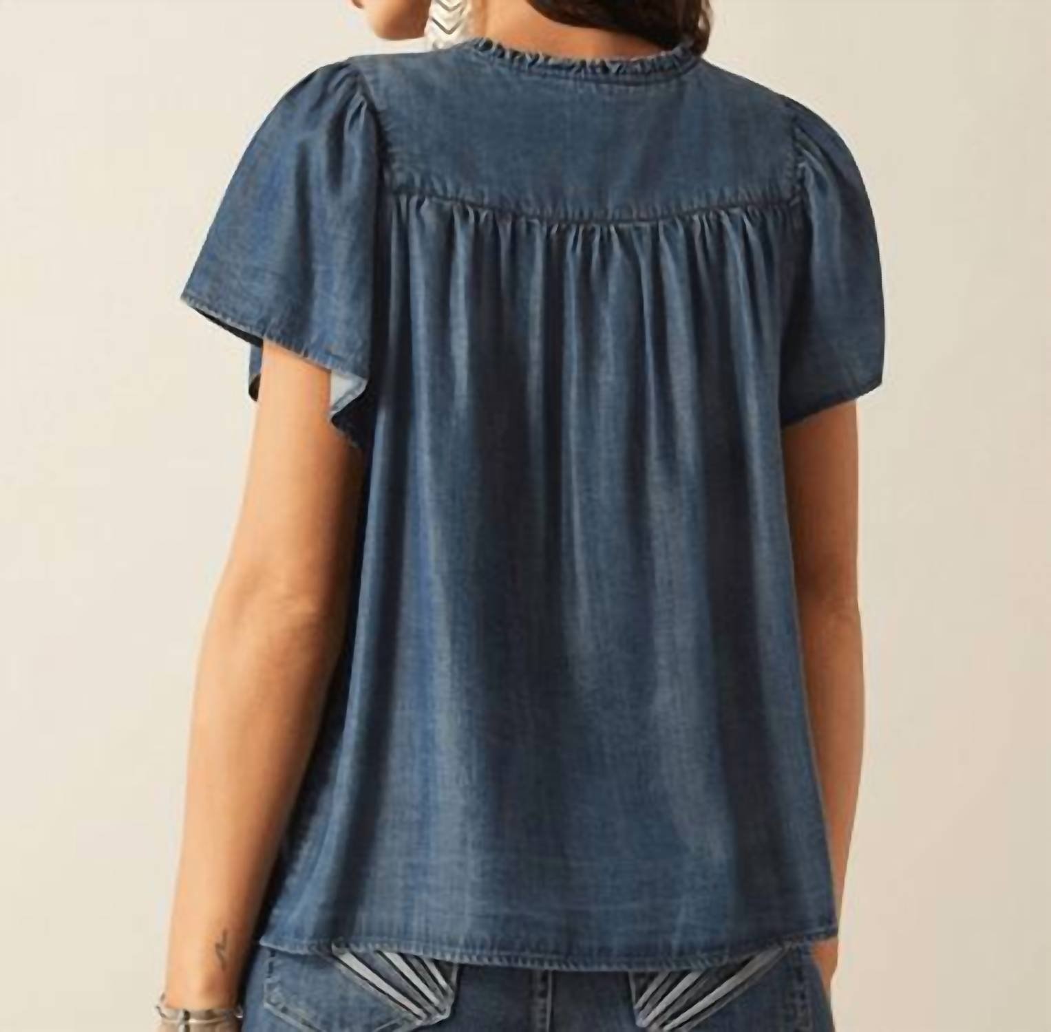 Ariat - Women's Emma Denim Top