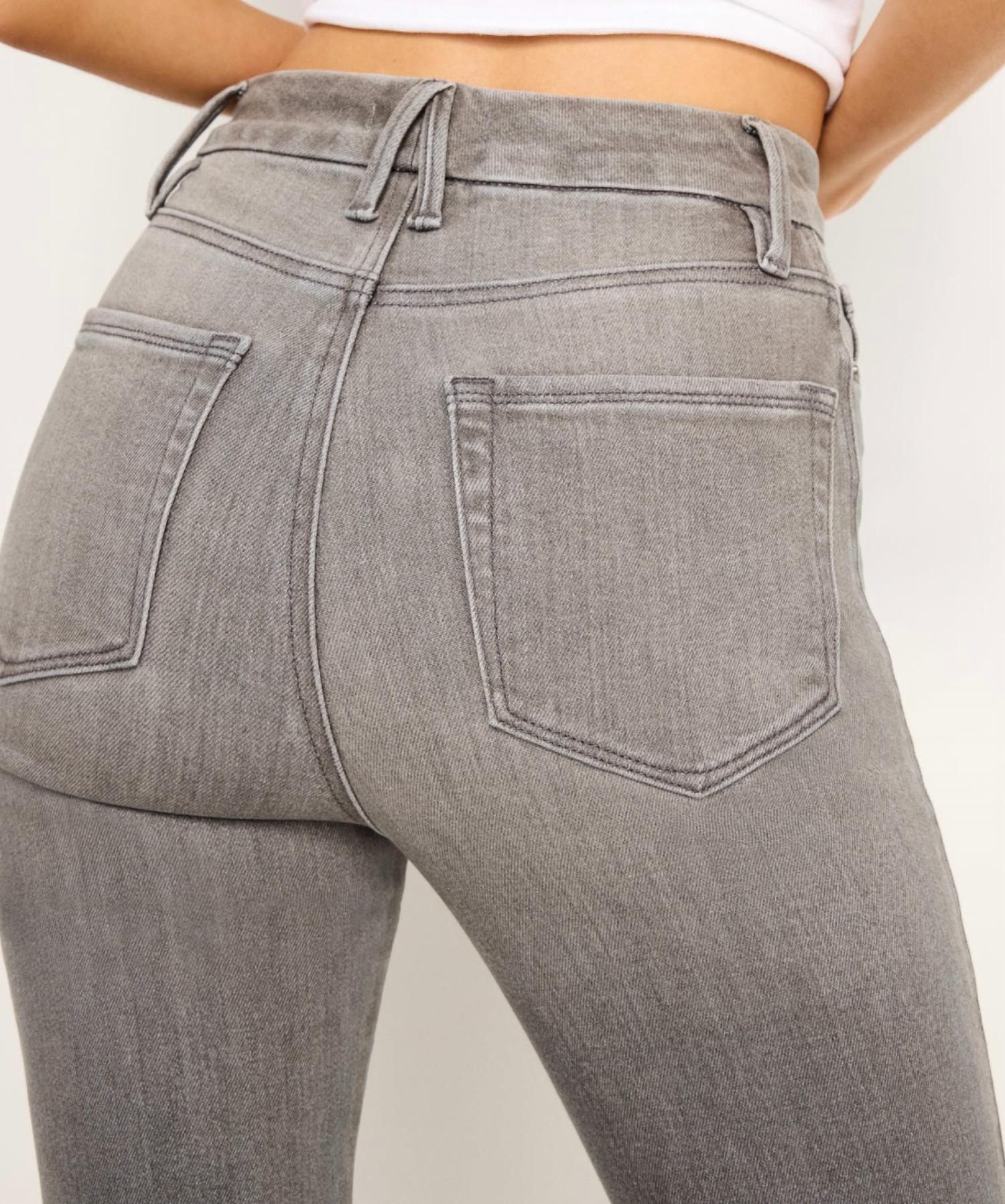 Good American - Good Curve Straight Jeans