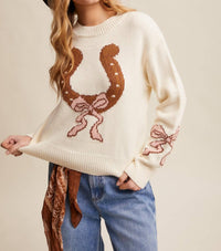 Listicle - Horseshoe Bow Graphic Sweater
