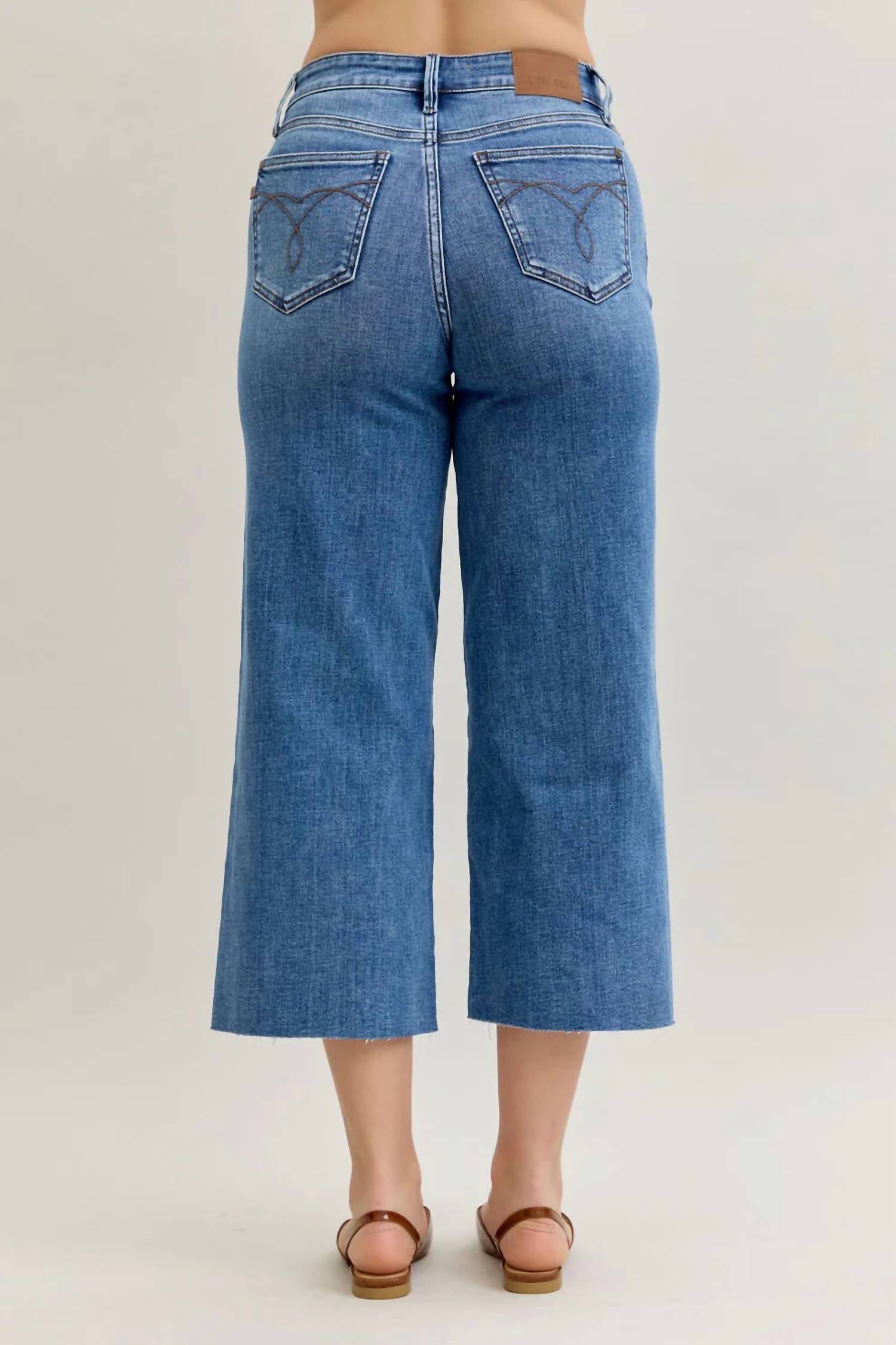 Judy Blue - Jule's Wide Leg Cropped Jean