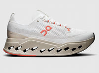 On - Women's Cloudsurfer Max Shoe