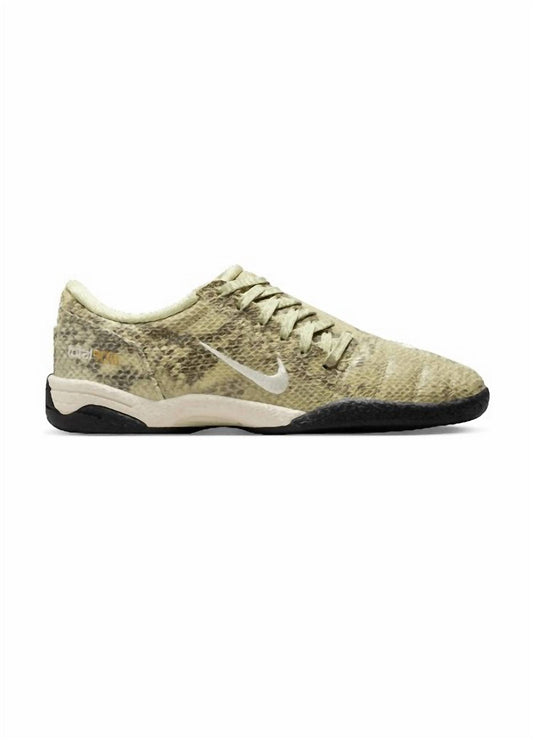 Nike - Women's Total 90 Se Shoes