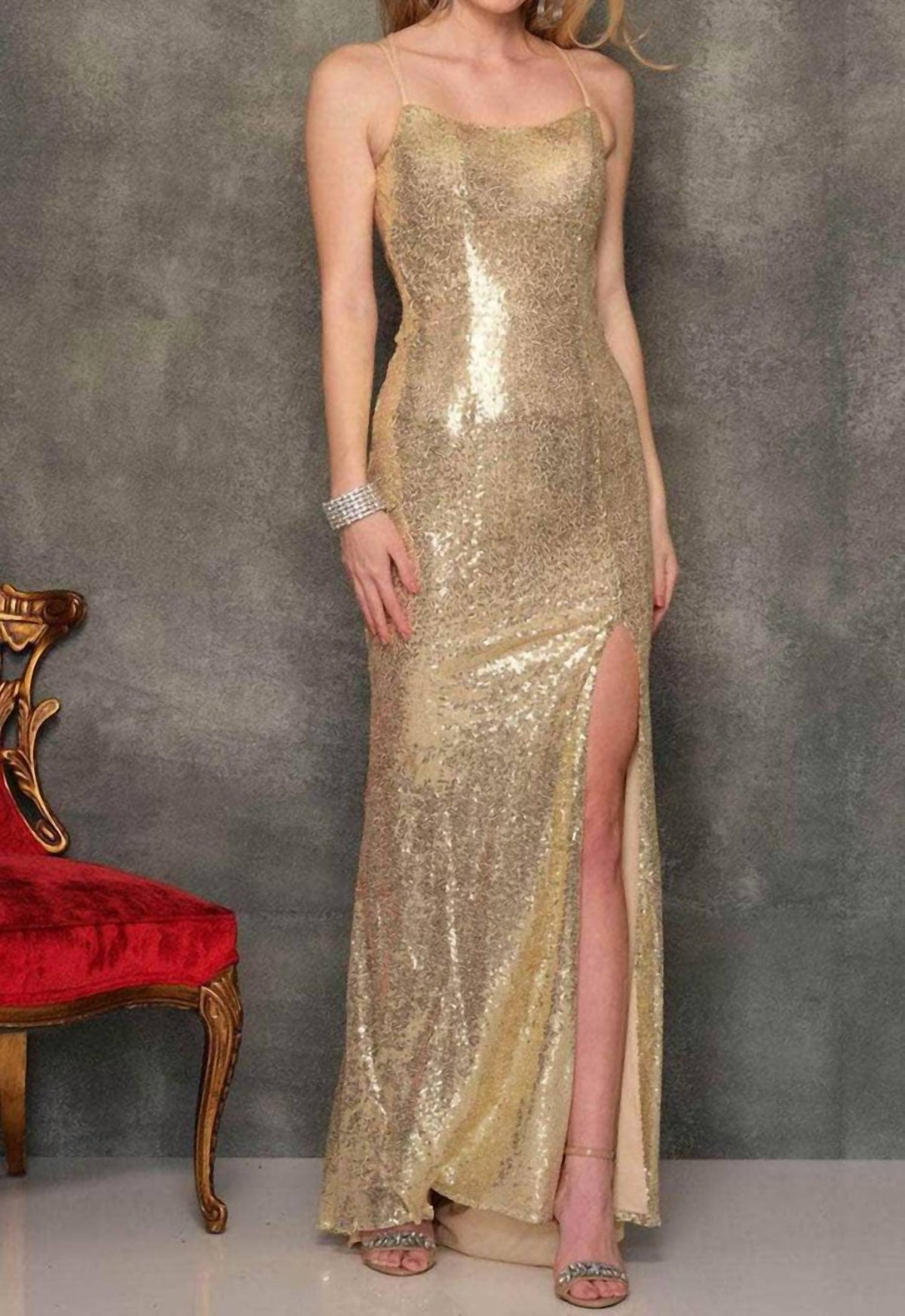 Dave & Johnny - Sleeveless Sequined Long Dress