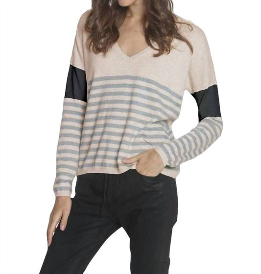 Lindsey Stripe Vee Top