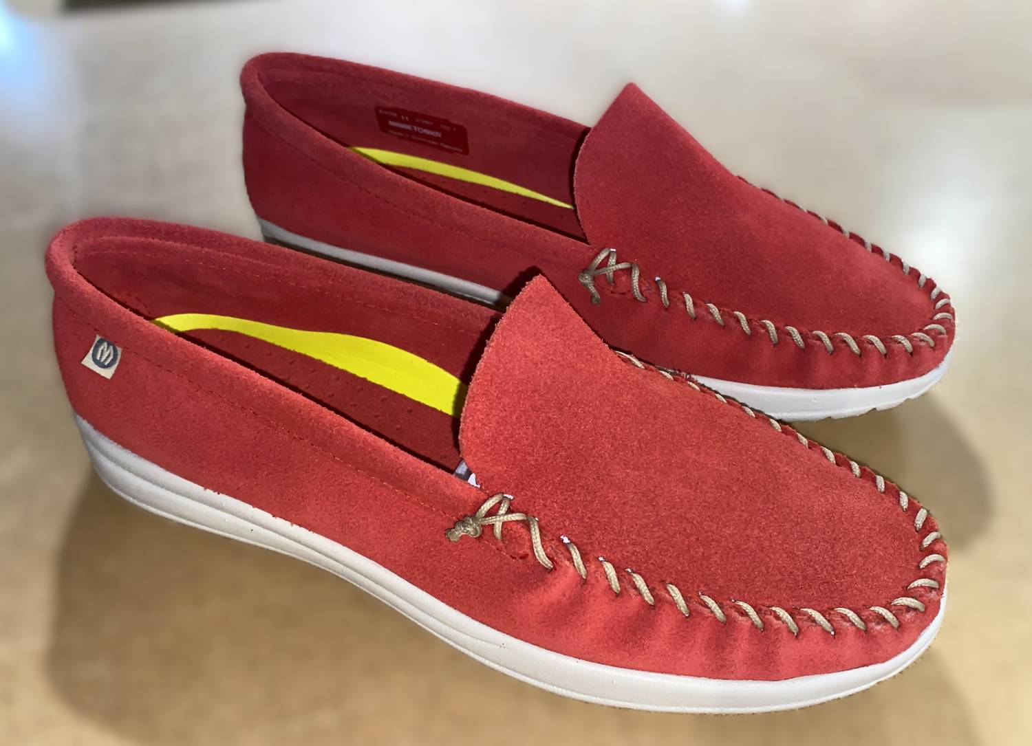 Minnetonka - Women's Discover Classic Loafer