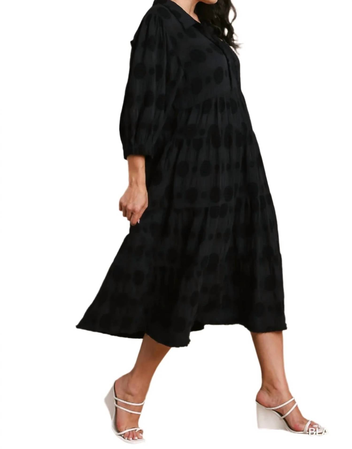 Umgee - Swiss Dot Jacquard Midi Dress - Plus