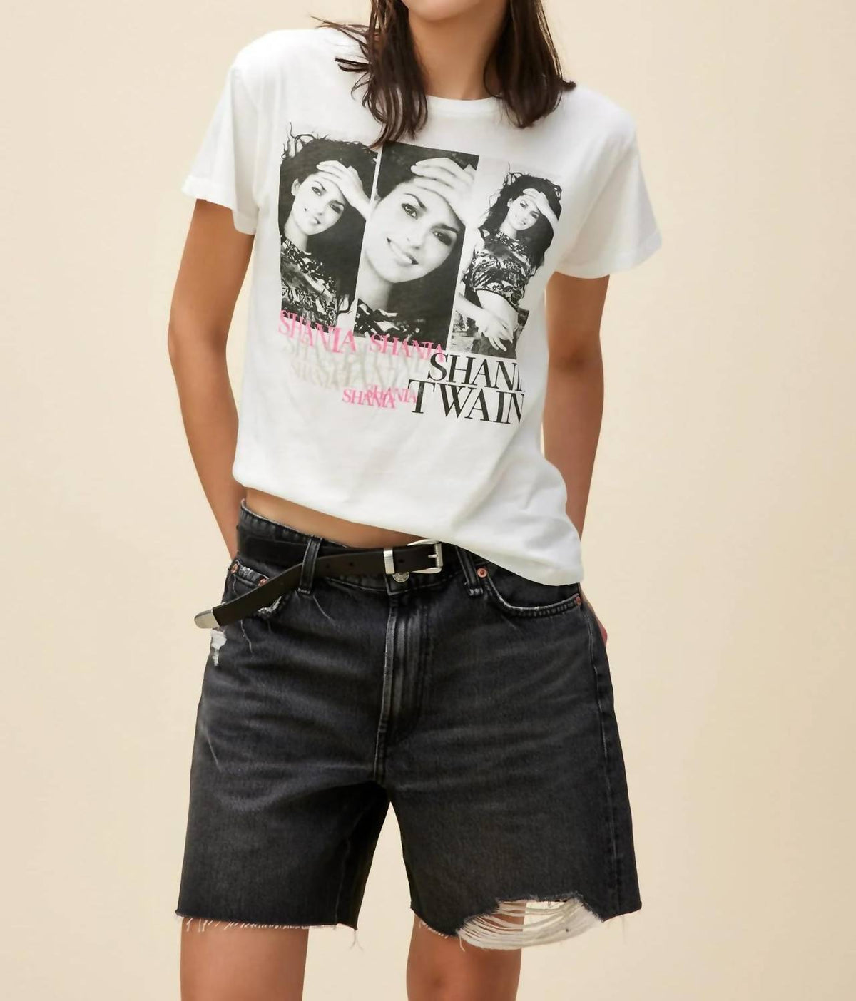 Daydreamer - Shania Twain Repeated Solo Tee