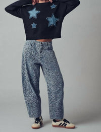 Urban Daizy - Leopard Print Barrel Jeans