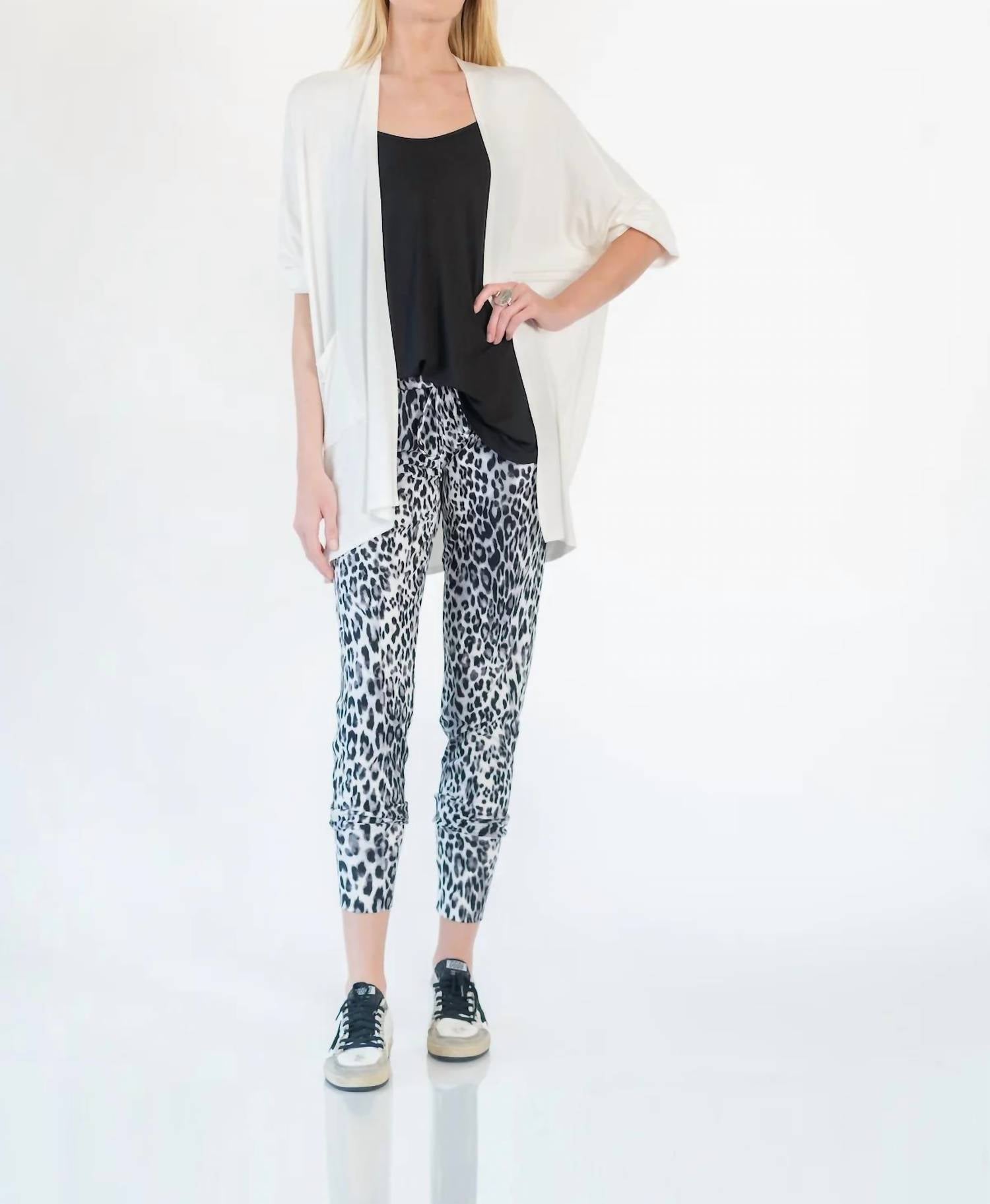Malibu Road - Abigail Animal Jogger