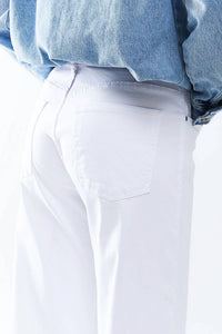 Q2 - Straight Wide Leg Jeans
