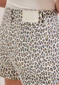 Hidden - Women's Finn High Rise Shorts