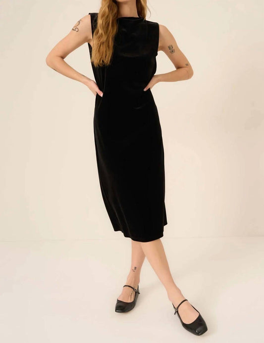 Project Social T - Heading Out Velvet Dress