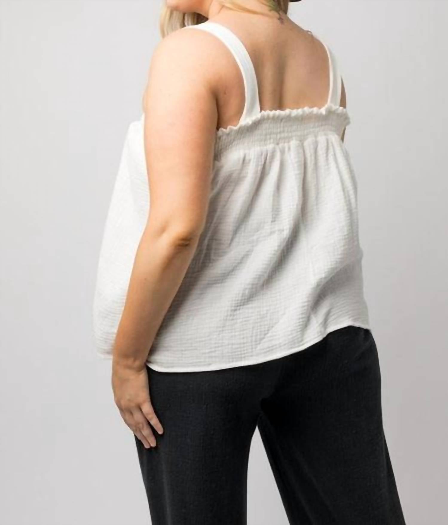 Plus Sleeveless Back Smocking Band Top