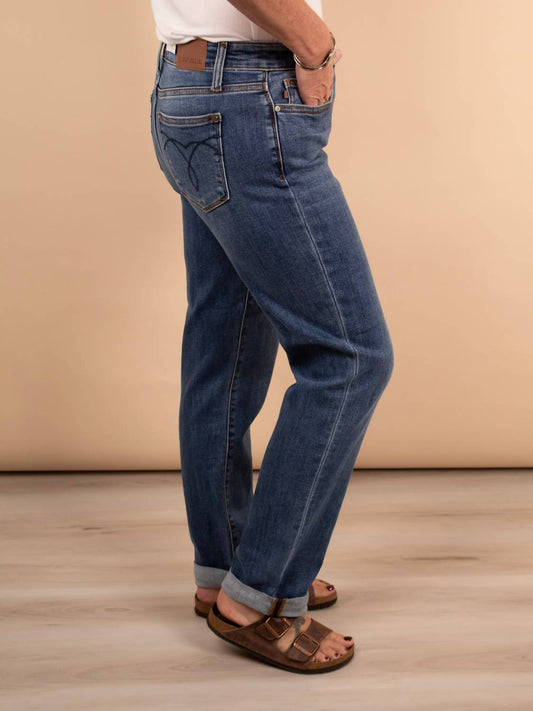 Judy Blue - Classic Mid-rise Boyfriend Jeans
